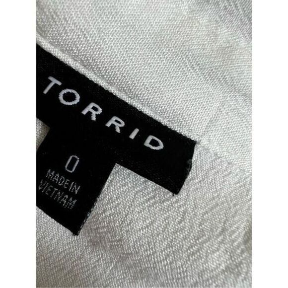 Torrid White Blouse Shirt Size L - Picture 7 of 9